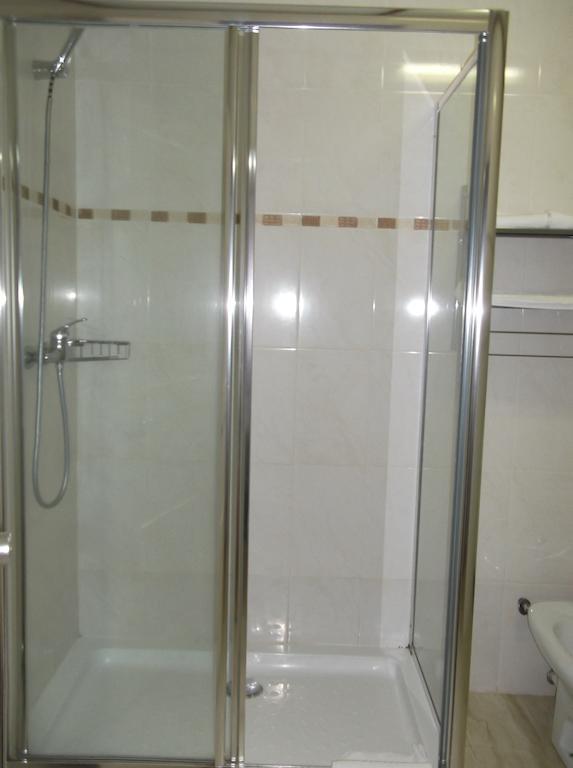 Hotel Avenida Sao Tome Bilik gambar