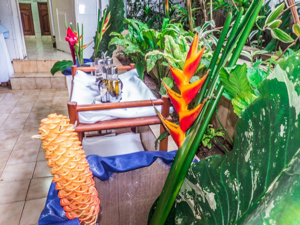 Hotel Avenida Sao Tome Luaran gambar